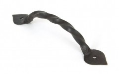 the anvil twist pull handle
