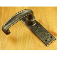 pew02lt pewter ornate style lever on latch plate